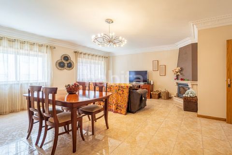 5 غرف نوم شقة في Barreiro, Portugal رقم 197764