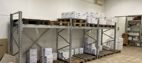 مستودع في Varese, Italy 95متر مربع رقم 133924 6