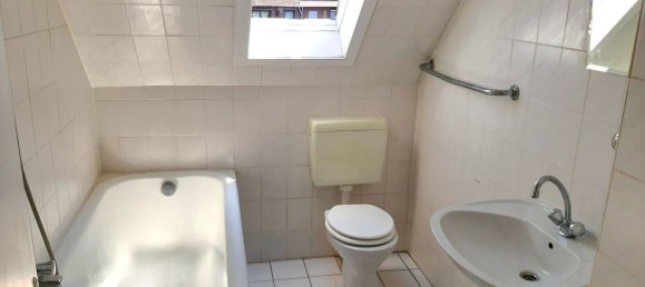 Квартира с 1 спальней в Дуйсбург, Германия № 342100 6