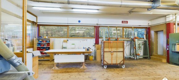 219m² Commercial property in Waidring, Austria No. 213975 4