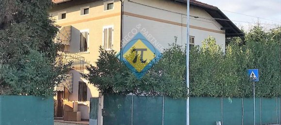 7 rooms Villa in Pordenone, Italy No. 153619 13