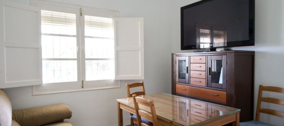 4 bedrooms Apartment in Estepona, Spain No. 184898 4