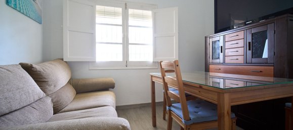 4 bedrooms Apartment in Estepona, Spain No. 184898 5