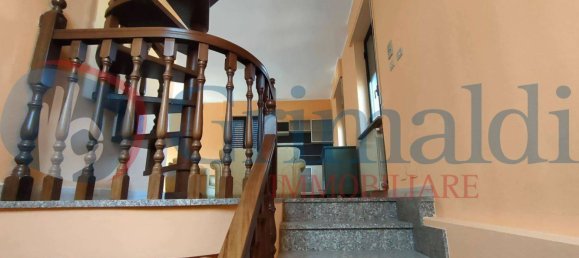 Квартира с 2 спальнями в Турин, Италия № 275666 4