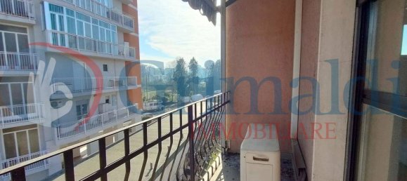 Квартира с 2 спальнями в Турин, Италия № 275666 3