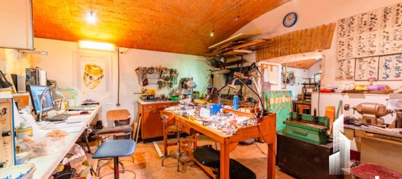 Propiedad comercial de 1 habitación en Rome, Italy No. 136791 16