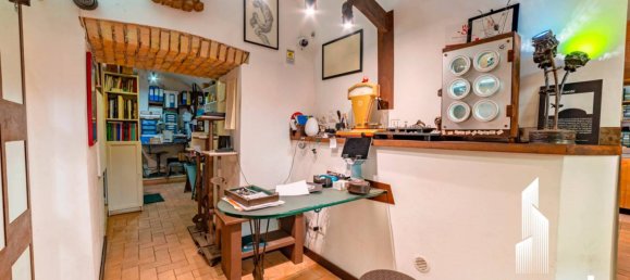 Propiedad comercial de 1 habitación en Rome, Italy No. 136791 6