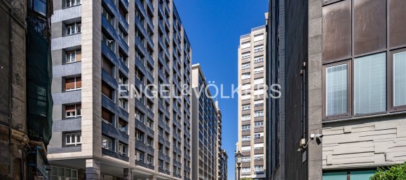 Квартира с 3 спальнями в Хихон, Испания № 150714 3