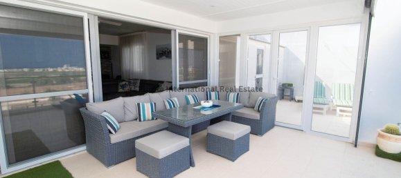 2 bedrooms Apartment in Oroklini, Cyprus No. 5247 14