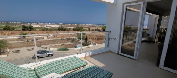 2 bedrooms Apartment in Oroklini, Cyprus No. 5247 21