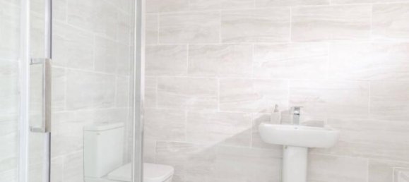 3 bedrooms House in Walthamstow, United Kingdom No. 11965 7