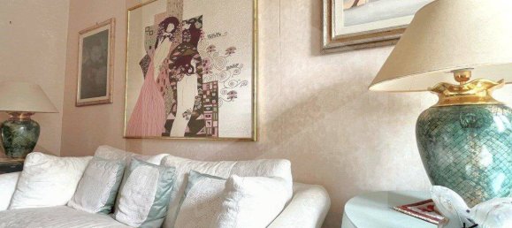 Квартира с 5 комнатами в Бари, Италия № 20713 14