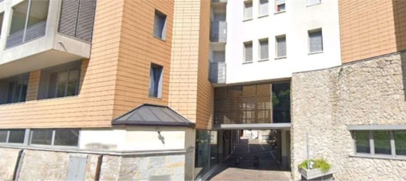 512m² Office in Belluno, Italy No. 277098 10