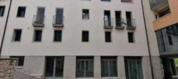 512m² Office in Belluno, Italy No. 277098 2