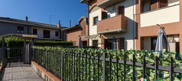 2 غرف نوم شقة في Giussano, Italy رقم 381446 3