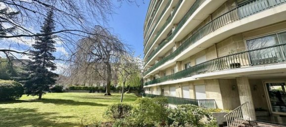 2 bedrooms Apartment in Sceaux, France No. 178607 6