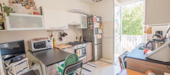 3-salle Appartement à Trieste, Italy No. 284355 6