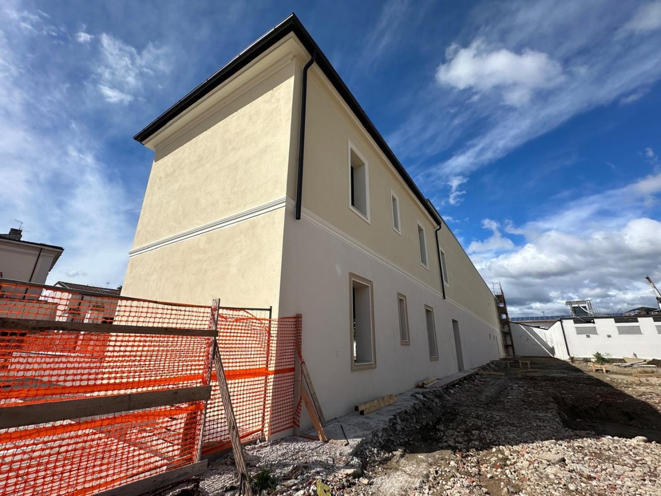 2-Zimmer Wohnung in Campi Bisenzio, Italy, Nr. 10830