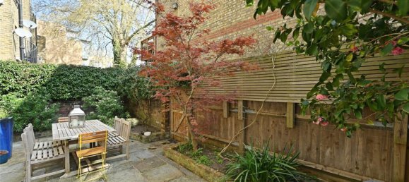 2 bedrooms Apartment in London, United Kingdom No. 3683 4