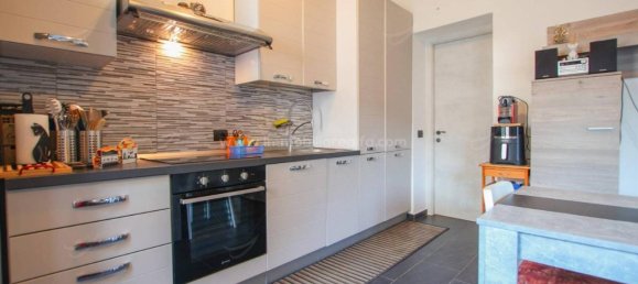 4غرفة فيلا في Briona, Italy رقم 32878 10