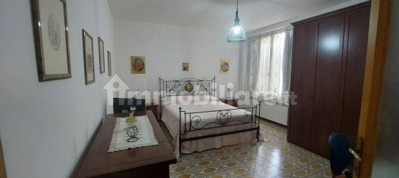 3 bedrooms House in Massa, Italy No. 216505 9