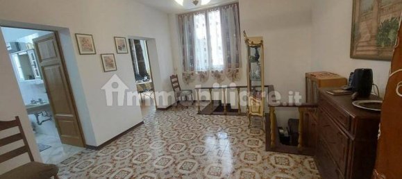 3 bedrooms House in Massa, Italy No. 216505 5