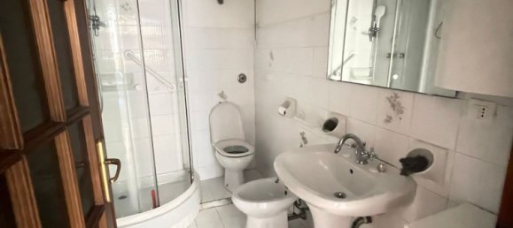 Квартира с 3 комнатами в Генуя, Италия № 39531 16