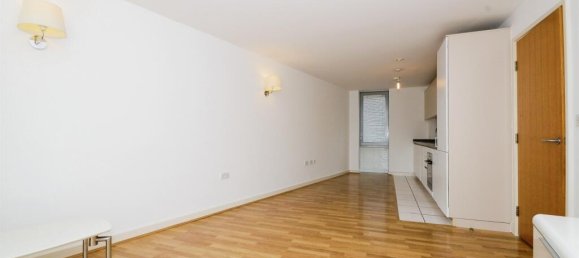 2 Schlafzimmer Wohnung in Wembley, United Kingdom, Nr. 6345 4