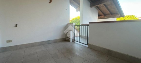 3 bedrooms Apartment in Comacchio, Italy No. 359924 6