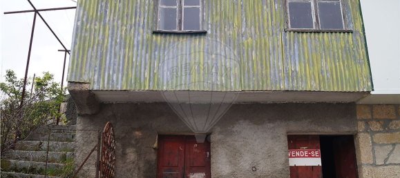 2 bedrooms House in Viseu, Portugal No. 24736 2