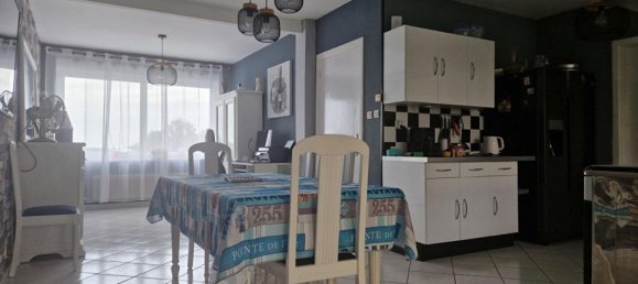 4 Schlafzimmer Haus in Halluin, France, Nr. 67982 5