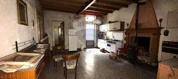 Apartamento T3 em Castiglione delle Stiviere, Italy N.º 381218 7
