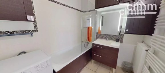 Apartamento de 2 dormitorios en La Chapelle-Saint-Mesmin, France No. 58539 4