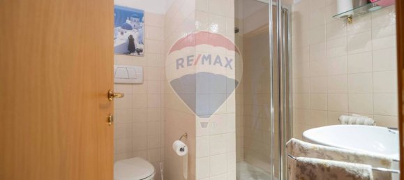 4 bedrooms House in Morrovalle, Italy No. 313524 42