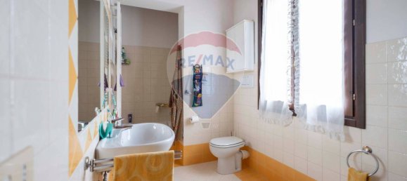 4 bedrooms House in Morrovalle, Italy No. 313524 34