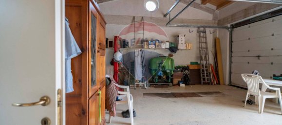 4 bedrooms House in Morrovalle, Italy No. 313524 48