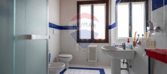 4 bedrooms House in Morrovalle, Italy No. 313524 27