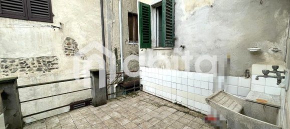 6 غرف نوم شقة في Montevarchi, Italy رقم 373564 14