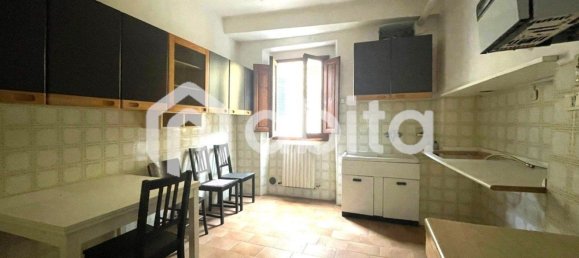 6 غرف نوم شقة في Montevarchi, Italy رقم 373564 2