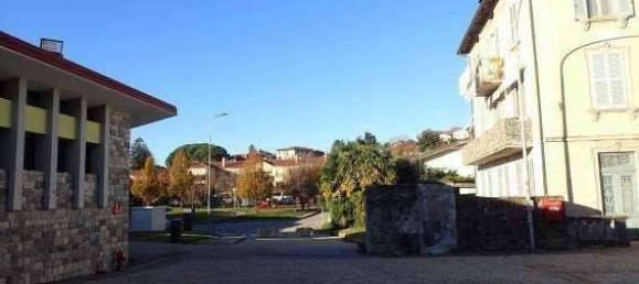 1 bedroom Apartment in Laveno-Mombello, Italy No. 261977 2