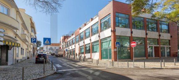 Apartamento de 2 dormitorios en Cascais, Portugal No. 108668 35