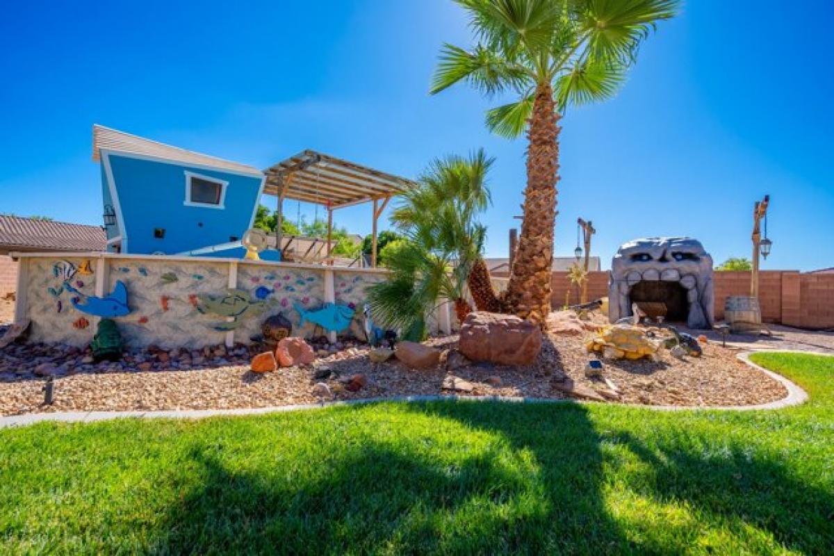 5 bedrooms House in Saint George, USA No. 384252