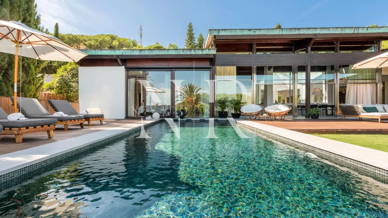 Вилла с 5 спальнями в Марбелья, Испания № 18997