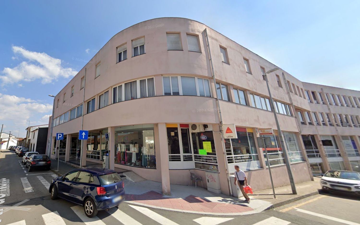 Дуплекс с 2 спальнями в Валонгу, Португалия № 224964