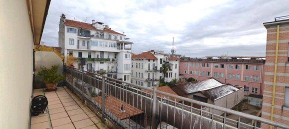 4 rooms Apartment in Biella, Italy No. 104241 14