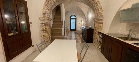 3 bedrooms House in Loreto Aprutino, Italy No. 402611 3