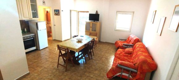 3 Schlafzimmer Wohnung in Scalea, Italy, Nr. 322960 4