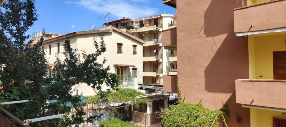 3 Schlafzimmer Wohnung in Scalea, Italy, Nr. 322960 11