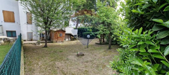 9-Zimmer Haus in Montemarciano, Italy, Nr. 7055 67