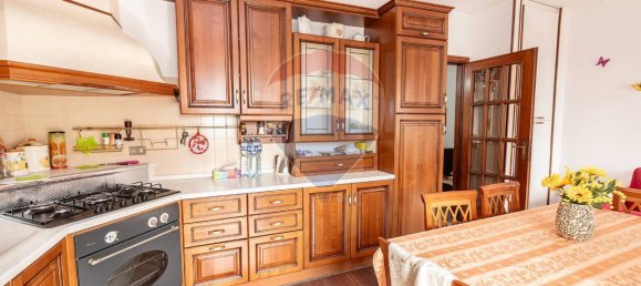 9-Zimmer Haus in Montemarciano, Italy, Nr. 7055 35